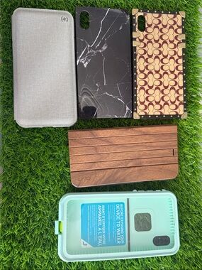 iPhone XS Max phone cases